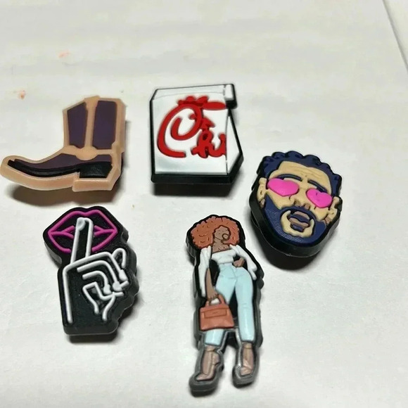 Croc shoe charms random set - Picture 2 of 4